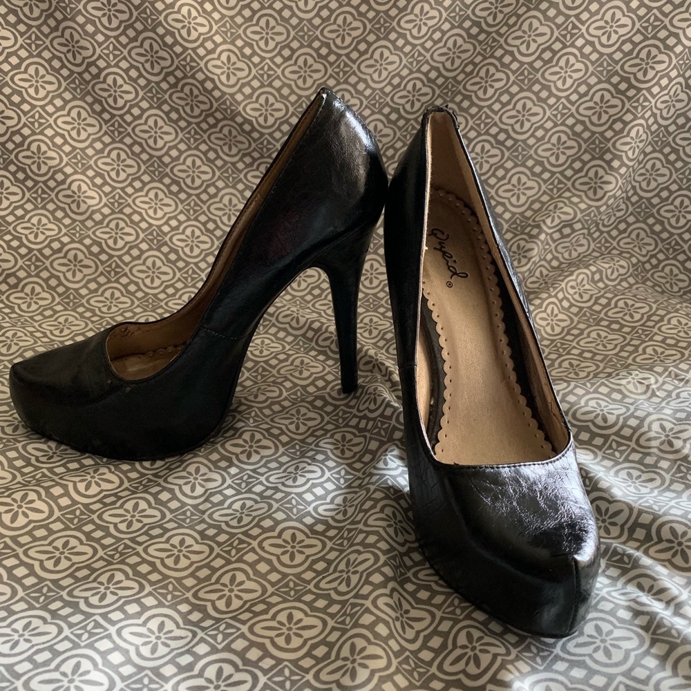 Qupid heels
